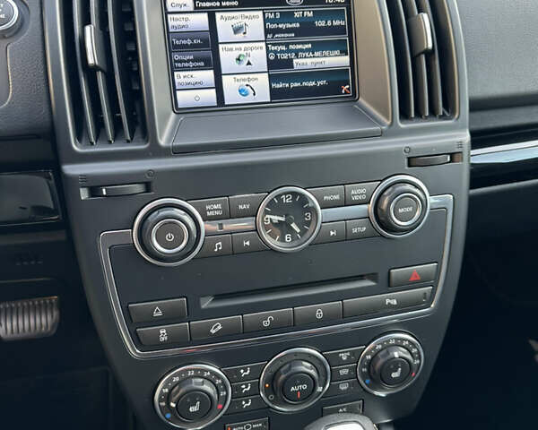 Черный Ленд Ровер Фрилендер, объемом двигателя 2.18 л и пробегом 156 тыс. км за 17500 $, фото 20 на Automoto.ua