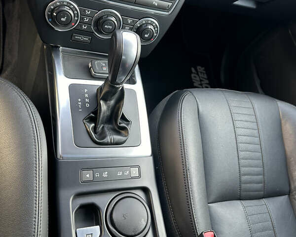 Черный Ленд Ровер Фрилендер, объемом двигателя 2.18 л и пробегом 156 тыс. км за 17500 $, фото 3 на Automoto.ua