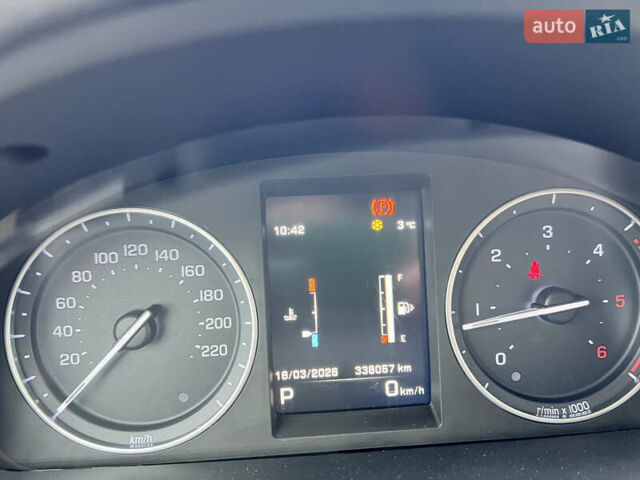 Черный Ленд Ровер Фрилендер, объемом двигателя 2.18 л и пробегом 337 тыс. км за 13900 $, фото 13 на Automoto.ua