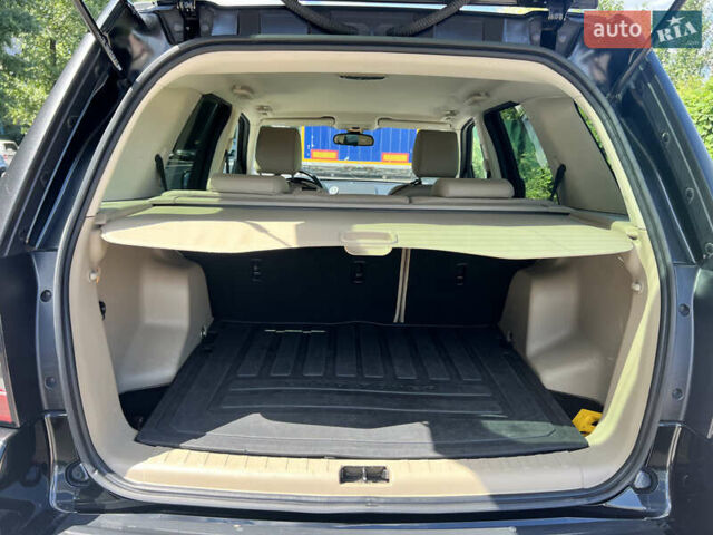 Черный Ленд Ровер Фрилендер, объемом двигателя 2.2 л и пробегом 330 тыс. км за 15400 $, фото 20 на Automoto.ua