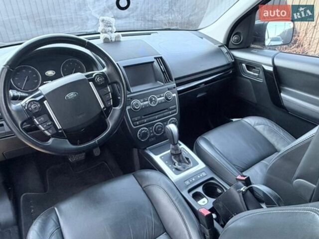 Чорний Ленд Ровер Freelander, об'ємом двигуна 2 л та пробігом 193 тис. км за 13000 $, фото 4 на Automoto.ua