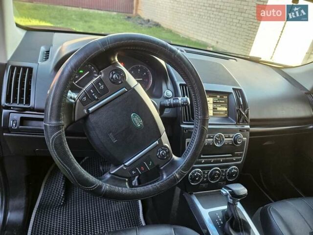 Черный Ленд Ровер Фрилендер, объемом двигателя 2.18 л и пробегом 254 тыс. км за 16500 $, фото 17 на Automoto.ua