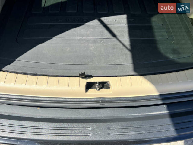 Черный Ленд Ровер Фрилендер, объемом двигателя 2.2 л и пробегом 330 тыс. км за 15400 $, фото 22 на Automoto.ua