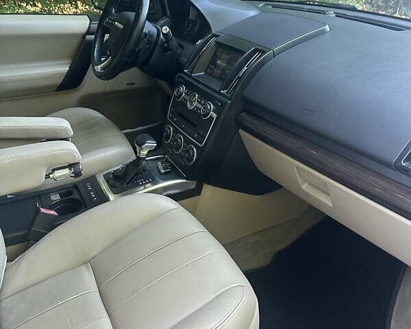 Чорний Ленд Ровер Freelander, об'ємом двигуна 2 л та пробігом 148 тис. км за 13400 $, фото 20 на Automoto.ua