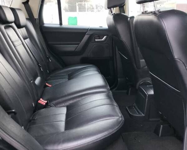 Черный Ленд Ровер Фрилендер, объемом двигателя 2.2 л и пробегом 237 тыс. км за 14300 $, фото 81 на Automoto.ua