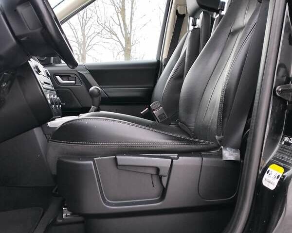 Черный Ленд Ровер Фрилендер, объемом двигателя 2.2 л и пробегом 237 тыс. км за 14300 $, фото 96 на Automoto.ua