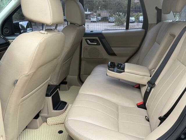 Чорний Ленд Ровер Freelander, об'ємом двигуна 2.2 л та пробігом 107 тис. км за 17900 $, фото 21 на Automoto.ua