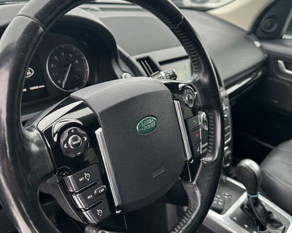 Чорний Ленд Ровер Freelander, об'ємом двигуна 2 л та пробігом 270 тис. км за 13400 $, фото 20 на Automoto.ua