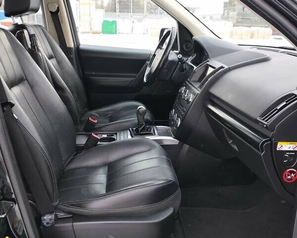 Черный Ленд Ровер Фрилендер, объемом двигателя 2.2 л и пробегом 237 тыс. км за 14300 $, фото 80 на Automoto.ua