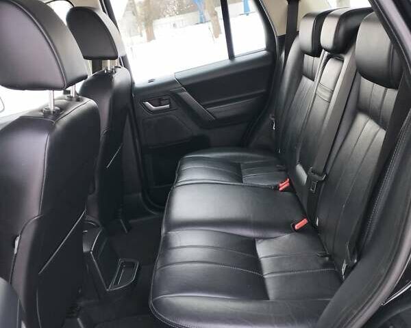 Черный Ленд Ровер Фрилендер, объемом двигателя 2.2 л и пробегом 237 тыс. км за 14300 $, фото 88 на Automoto.ua