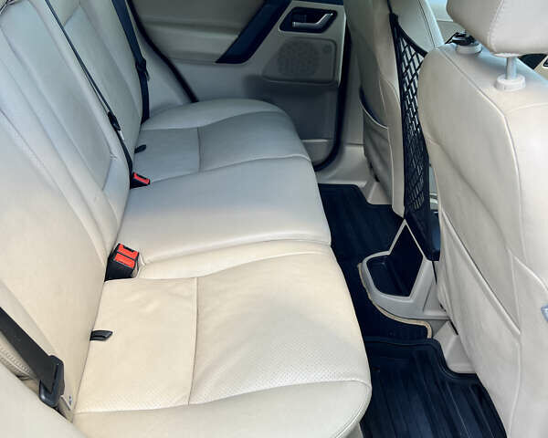 Черный Ленд Ровер Фрилендер, объемом двигателя 2.2 л и пробегом 330 тыс. км за 15400 $, фото 9 на Automoto.ua