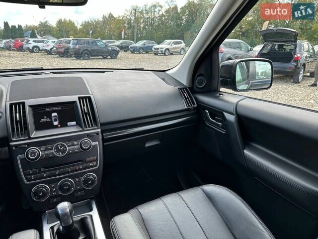 Чорний Ленд Ровер Freelander, об'ємом двигуна 2.2 л та пробігом 190 тис. км за 13499 $, фото 18 на Automoto.ua