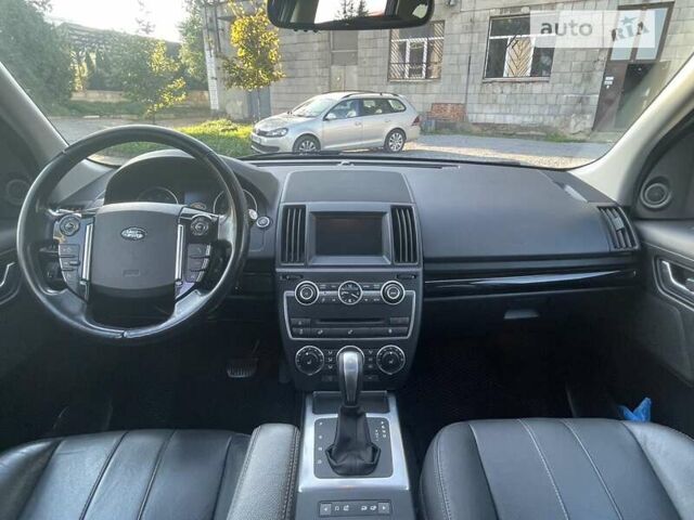 Чорний Ленд Ровер Freelander, об'ємом двигуна 2 л та пробігом 145 тис. км за 12000 $, фото 8 на Automoto.ua