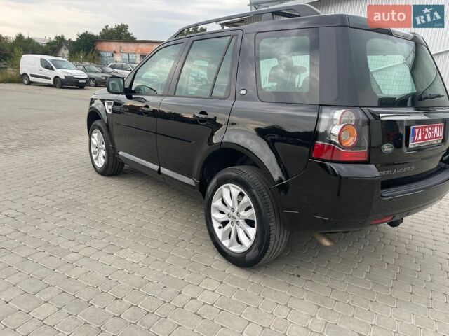 Чорний Ленд Ровер Freelander, об'ємом двигуна 2.2 л та пробігом 195 тис. км за 13700 $, фото 4 на Automoto.ua
