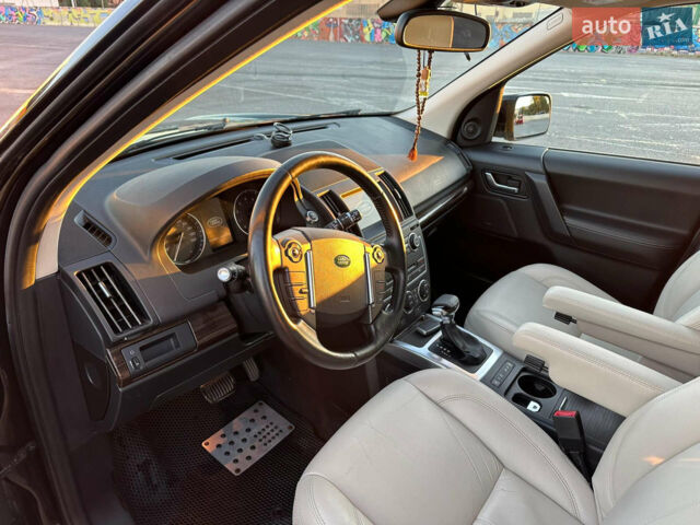 Чорний Ленд Ровер Freelander, об'ємом двигуна 2 л та пробігом 270 тис. км за 14000 $, фото 14 на Automoto.ua