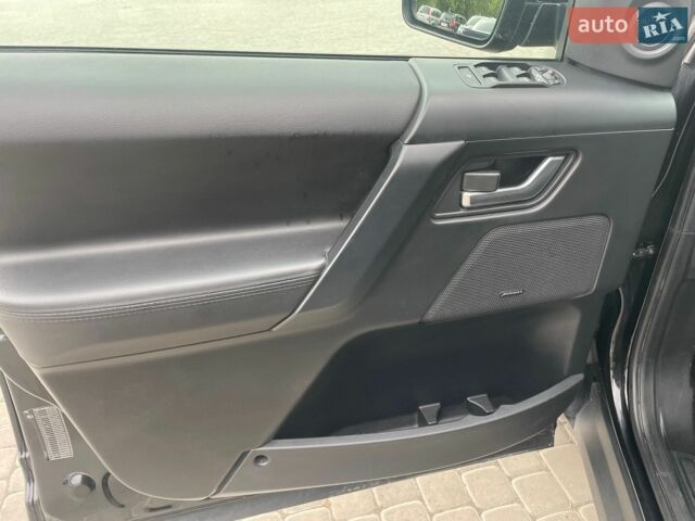 Чорний Ленд Ровер Freelander, об'ємом двигуна 2.2 л та пробігом 195 тис. км за 13700 $, фото 19 на Automoto.ua