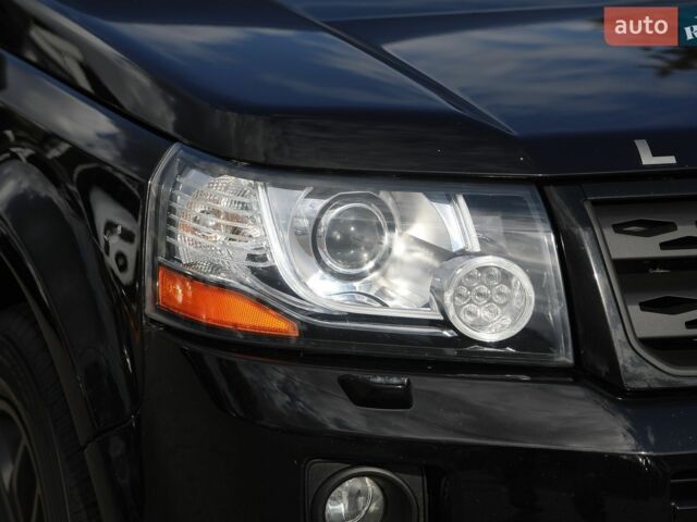 Чорний Ленд Ровер Freelander, об'ємом двигуна 2 л та пробігом 159 тис. км за 12300 $, фото 4 на Automoto.ua