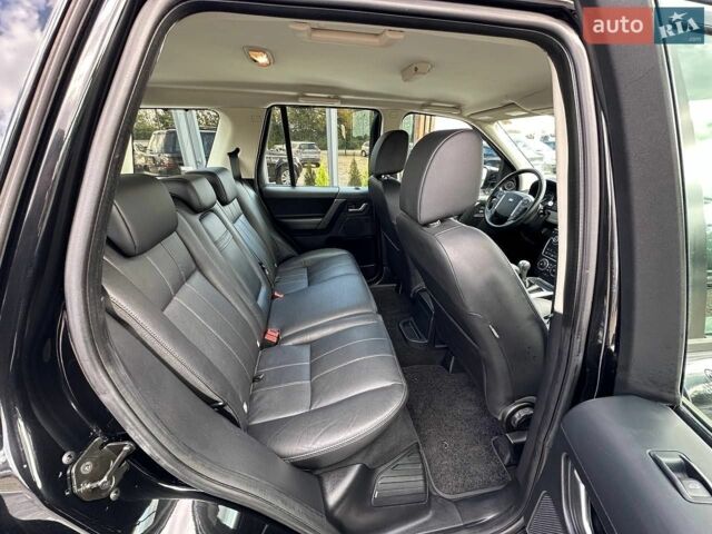 Чорний Ленд Ровер Freelander, об'ємом двигуна 2.2 л та пробігом 190 тис. км за 13499 $, фото 16 на Automoto.ua
