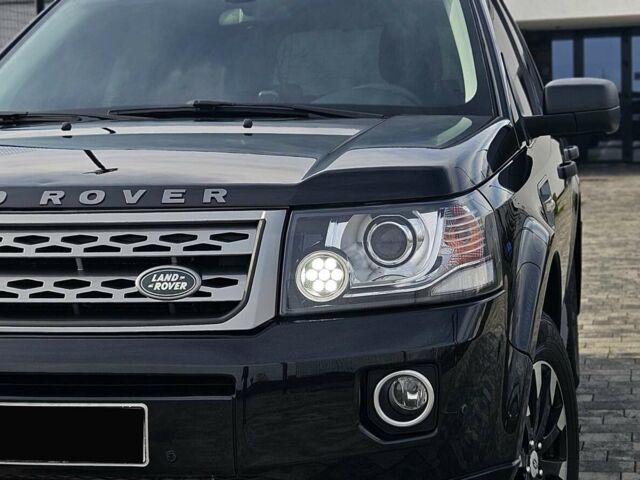 Чорний Ленд Ровер Freelander, об'ємом двигуна 2.18 л та пробігом 186 тис. км за 13999 $, фото 3 на Automoto.ua