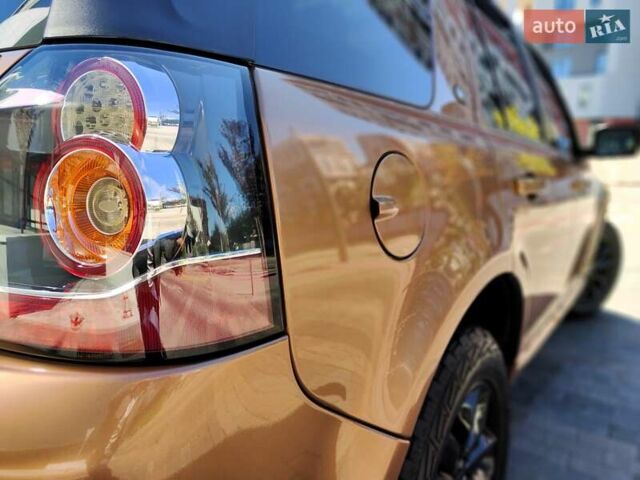 Коричневий Ленд Ровер Freelander, об'ємом двигуна 2 л та пробігом 208 тис. км за 9990 $, фото 18 на Automoto.ua