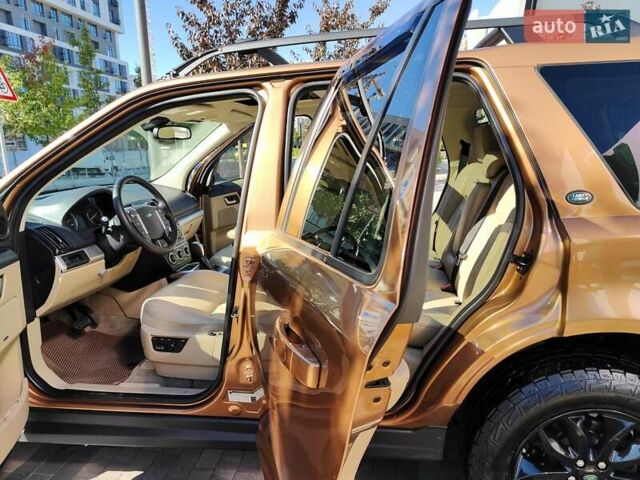 Коричневий Ленд Ровер Freelander, об'ємом двигуна 2 л та пробігом 208 тис. км за 9990 $, фото 5 на Automoto.ua