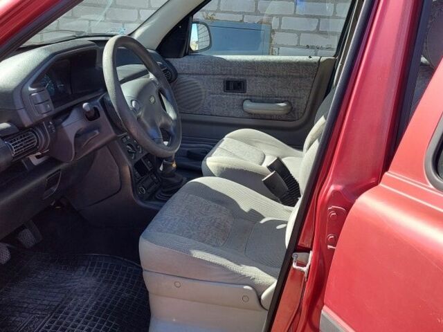 Красный Ленд Ровер Фрилендер, объемом двигателя 1.89 л и пробегом 196 тыс. км за 3300 $, фото 7 на Automoto.ua