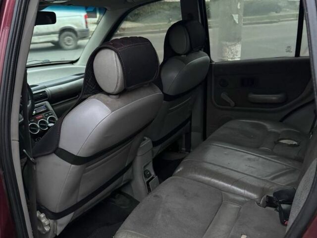 Червоний Ленд Ровер Freelander, об'ємом двигуна 2 л та пробігом 190 тис. км за 4599 $, фото 11 на Automoto.ua