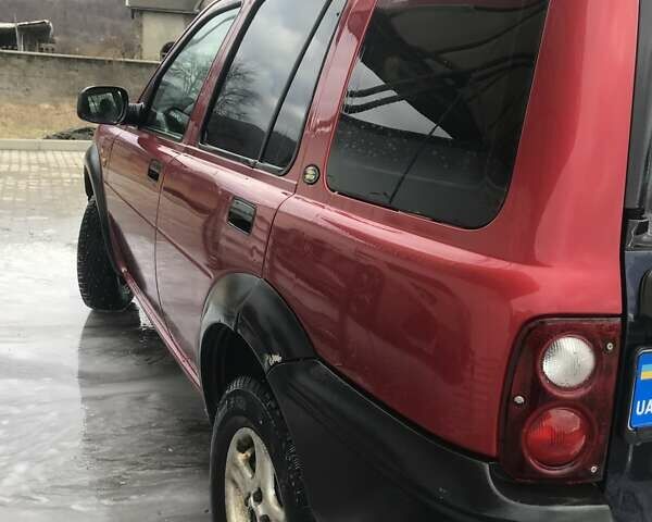 Красный Ленд Ровер Фрилендер, объемом двигателя 1.8 л и пробегом 230 тыс. км за 3100 $, фото 5 на Automoto.ua