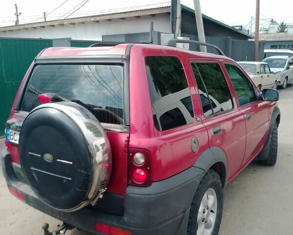 Червоний Ленд Ровер Freelander, об'ємом двигуна 1.99 л та пробігом 200 тис. км за 5000 $, фото 2 на Automoto.ua