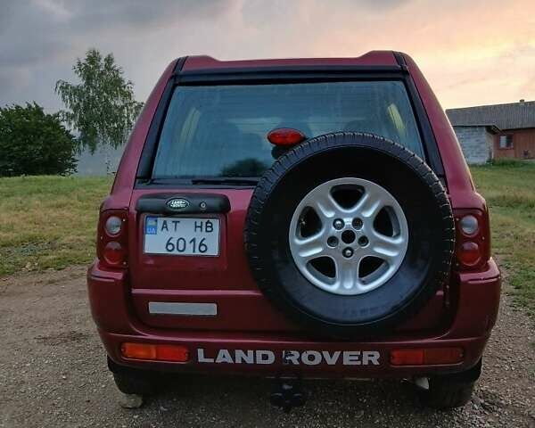 Червоний Ленд Ровер Freelander, об'ємом двигуна 2 л та пробігом 210 тис. км за 3600 $, фото 6 на Automoto.ua