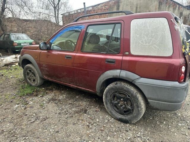 Красный Ленд Ровер Фрилендер, объемом двигателя 1.8 л и пробегом 200 тыс. км за 1657 $, фото 1 на Automoto.ua