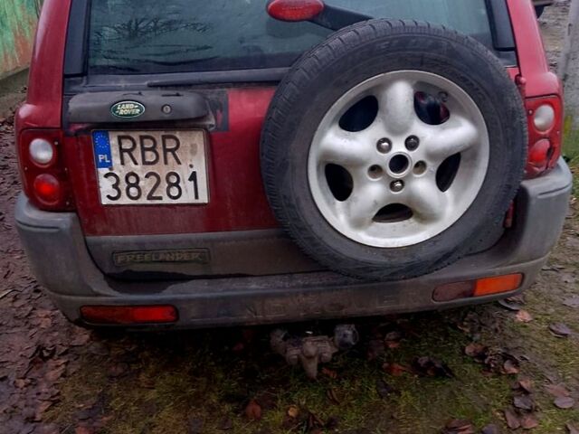 Червоний Ленд Ровер Freelander, об'ємом двигуна 2 л та пробігом 200 тис. км за 1650 $, фото 1 на Automoto.ua