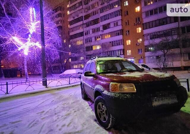 Красный Ленд Ровер Фрилендер, объемом двигателя 1.8 л и пробегом 140 тыс. км за 4800 $, фото 10 на Automoto.ua