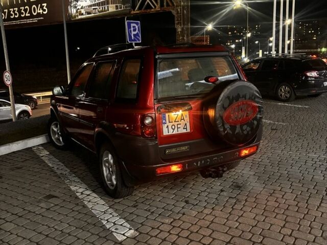 Красный Ленд Ровер Фрилендер, объемом двигателя 1.8 л и пробегом 2 тыс. км за 2300 $, фото 2 на Automoto.ua