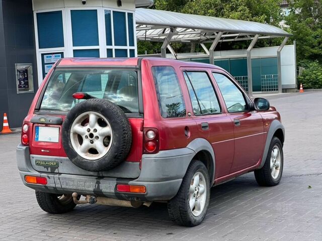 Червоний Ленд Ровер Freelander, об'ємом двигуна 2 л та пробігом 280 тис. км за 2900 $, фото 3 на Automoto.ua