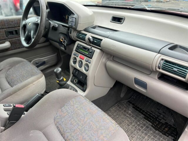 Красный Ленд Ровер Фрилендер, объемом двигателя 2 л и пробегом 300 тыс. км за 2450 $, фото 7 на Automoto.ua