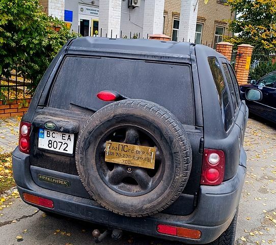 Червоний Ленд Ровер Freelander, об'ємом двигуна 2 л та пробігом 335 тис. км за 3500 $, фото 2 на Automoto.ua