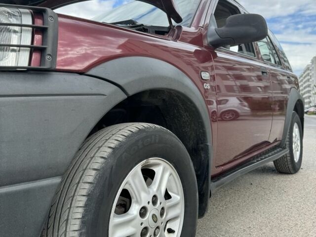 Красный Ленд Ровер Фрилендер, объемом двигателя 2 л и пробегом 258 тыс. км за 3500 $, фото 4 на Automoto.ua