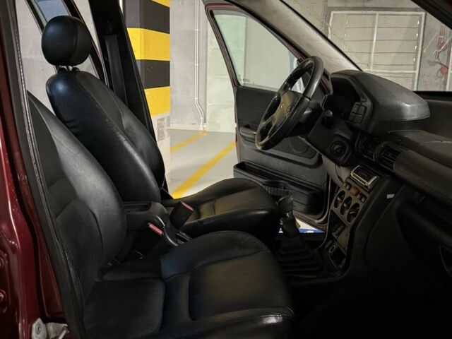 Красный Ленд Ровер Фрилендер, объемом двигателя 2 л и пробегом 258 тыс. км за 3420 $, фото 9 на Automoto.ua