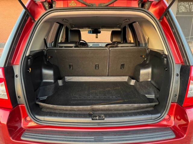 Красный Ленд Ровер Фрилендер, объемом двигателя 2.2 л и пробегом 227 тыс. км за 9800 $, фото 18 на Automoto.ua