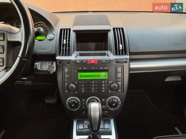 Красный Ленд Ровер Фрилендер, объемом двигателя 2.18 л и пробегом 227 тыс. км за 9800 $, фото 70 на Automoto.ua