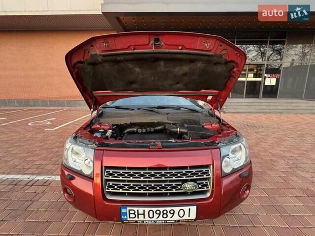 Красный Ленд Ровер Фрилендер, объемом двигателя 2.18 л и пробегом 227 тыс. км за 9800 $, фото 83 на Automoto.ua