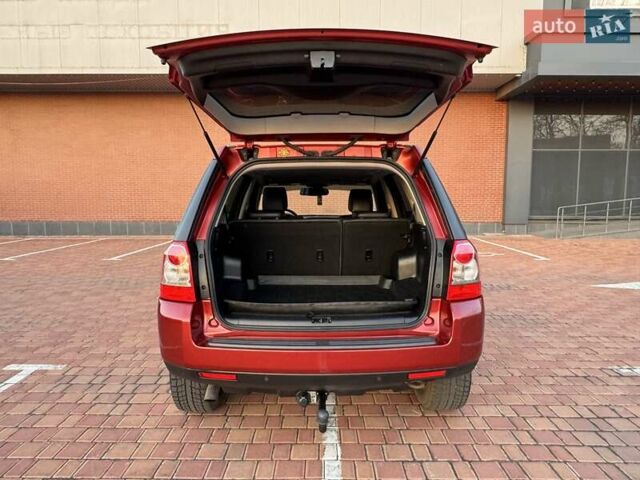 Красный Ленд Ровер Фрилендер, объемом двигателя 2.18 л и пробегом 227 тыс. км за 9800 $, фото 76 на Automoto.ua