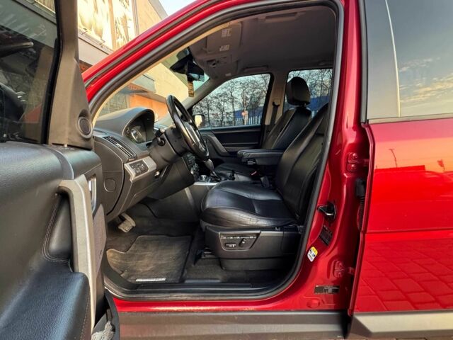 Красный Ленд Ровер Фрилендер, объемом двигателя 2.2 л и пробегом 227 тыс. км за 9800 $, фото 14 на Automoto.ua