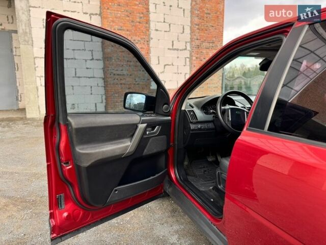 Червоний Ленд Ровер Freelander, об'ємом двигуна 3.19 л та пробігом 292 тис. км за 7500 $, фото 22 на Automoto.ua