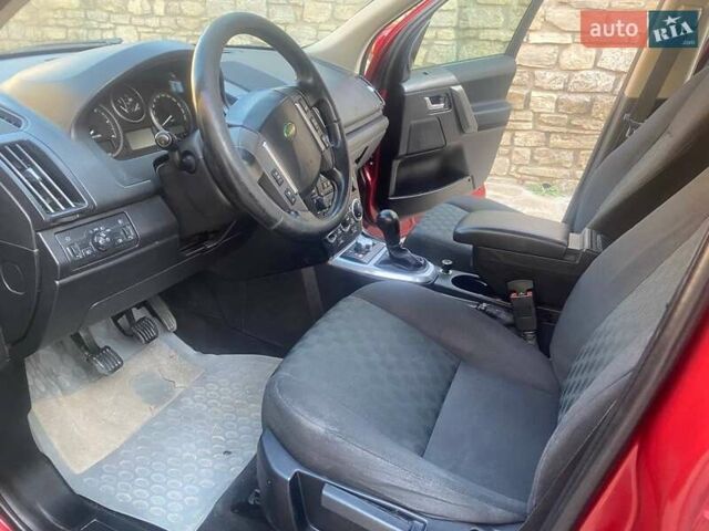Красный Ленд Ровер Фрилендер, объемом двигателя 2.18 л и пробегом 303 тыс. км за 8800 $, фото 9 на Automoto.ua