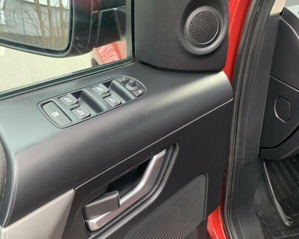 Красный Ленд Ровер Фрилендер, объемом двигателя 2.2 л и пробегом 177 тыс. км за 10900 $, фото 19 на Automoto.ua