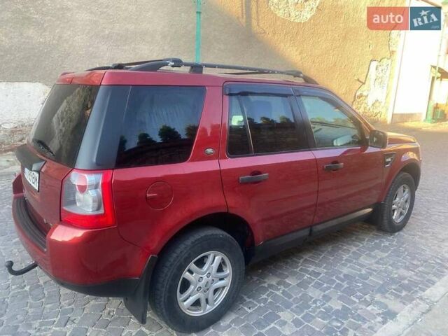 Красный Ленд Ровер Фрилендер, объемом двигателя 2.18 л и пробегом 303 тыс. км за 8800 $, фото 4 на Automoto.ua