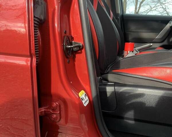 Красный Ленд Ровер Фрилендер, объемом двигателя 2.2 л и пробегом 177 тыс. км за 10900 $, фото 8 на Automoto.ua