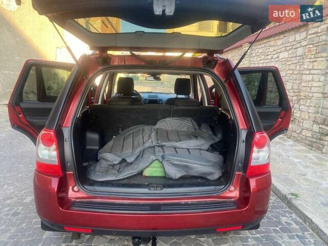 Красный Ленд Ровер Фрилендер, объемом двигателя 2.18 л и пробегом 303 тыс. км за 8800 $, фото 8 на Automoto.ua